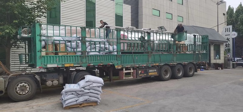 【川一股份】10T单级反渗透+10T双级反渗透发往哈尔滨