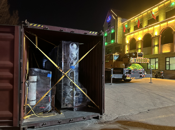 【川一股份】出口吉尔吉斯斯坦30T单级反渗透设备发临沂铁运